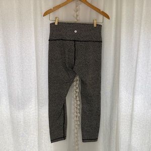 lululemon size 8 wunder under